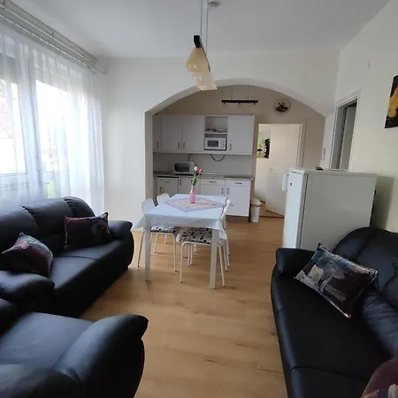 Havasi Vendeghaz Gyenesdiás